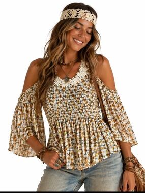 Melissa Paige Boho Floral Cold Shoulder Top Large Bell Sleeve Peasant Blouse